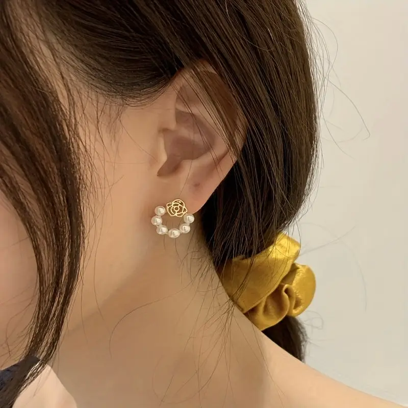 Western Pearl princess Stud earrings